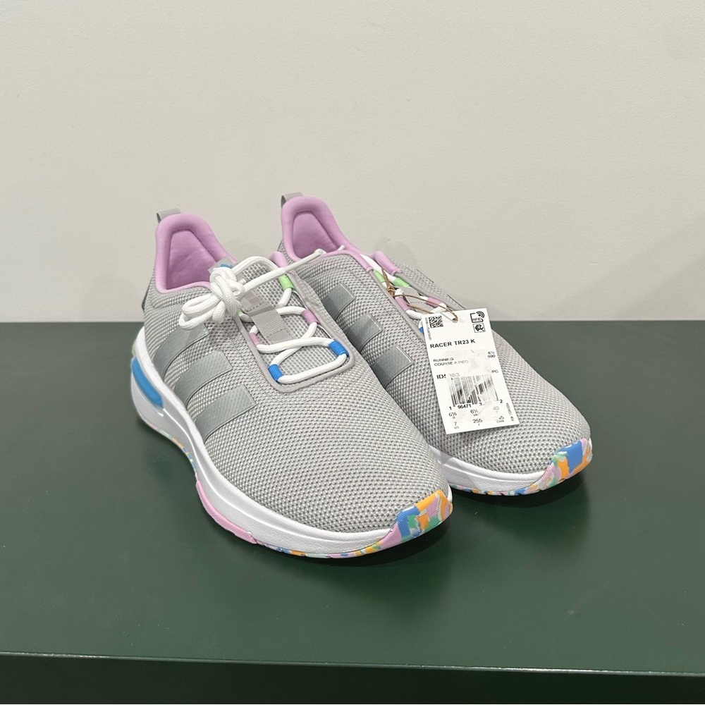 adidas Kids' Racer TR23 Lace-Up Sneaker Size 7